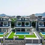 Palmiye By Safiya * 교젝