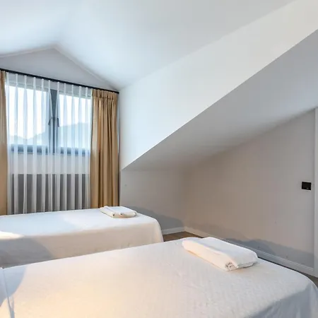 Palmiye By Safiya غوجيك