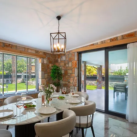 فيلة Palmiye By Safiya غوجيك